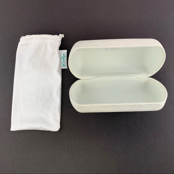 Oakley Sunglasses Case - Picture 6 of 7